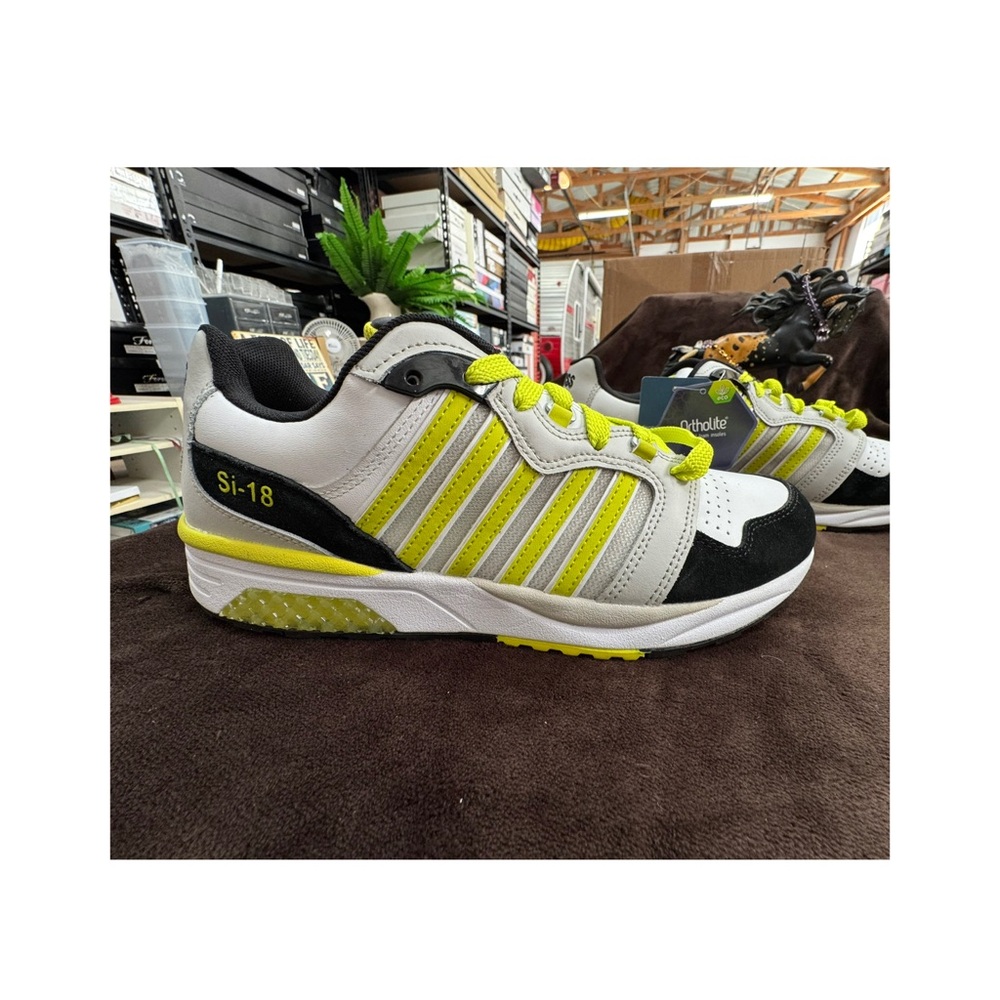 Men’s K-Swiss Sneakers size 10